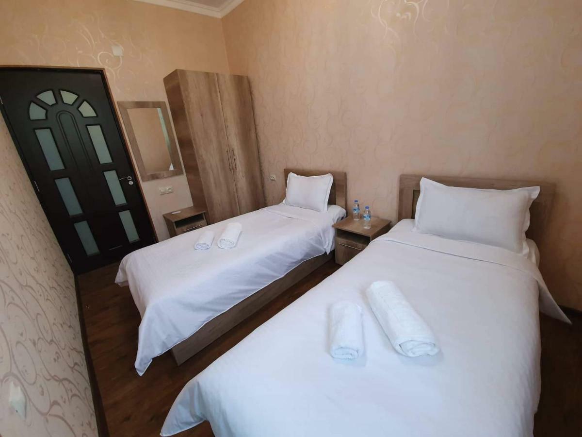 Guesthouse Kurdiani In Mestia Exterior foto